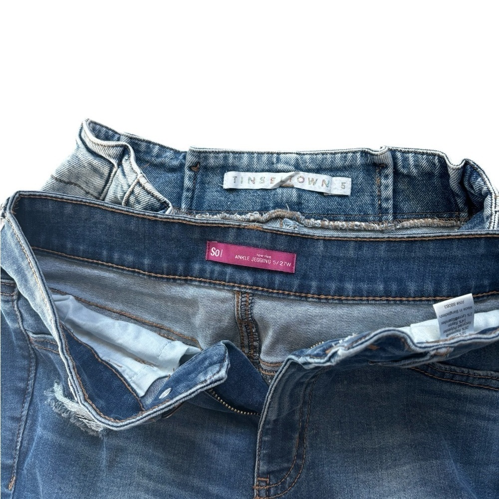 Women’s Distressed Blue Jeans Bundle 2 Jeans - Picture 2 of 3